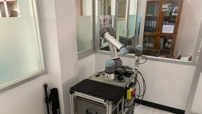中国机器人企业进入德国市场：从应用验证到本地交付的完整路径主题配图