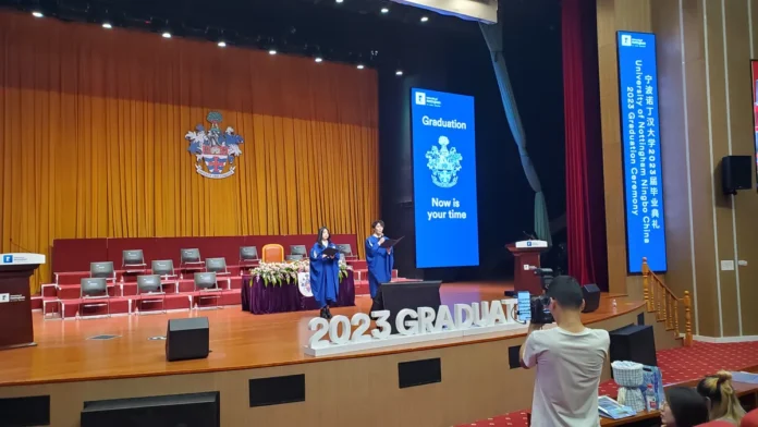 毕业完成证明、成绩单、学位证书与退学籍证明有什么不同主题配图